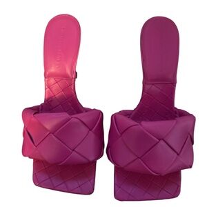 BOTTEGA VENETA Pink Intrecciato Lido Heeled